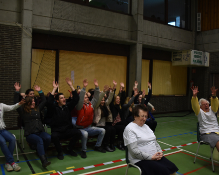 Netbaltoernooi voor kwetsbare ouderen