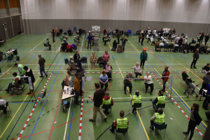 Netbaltoernooi voor kwetsbare ouderen