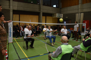 Netbaltoernooi voor kwetsbare ouderen